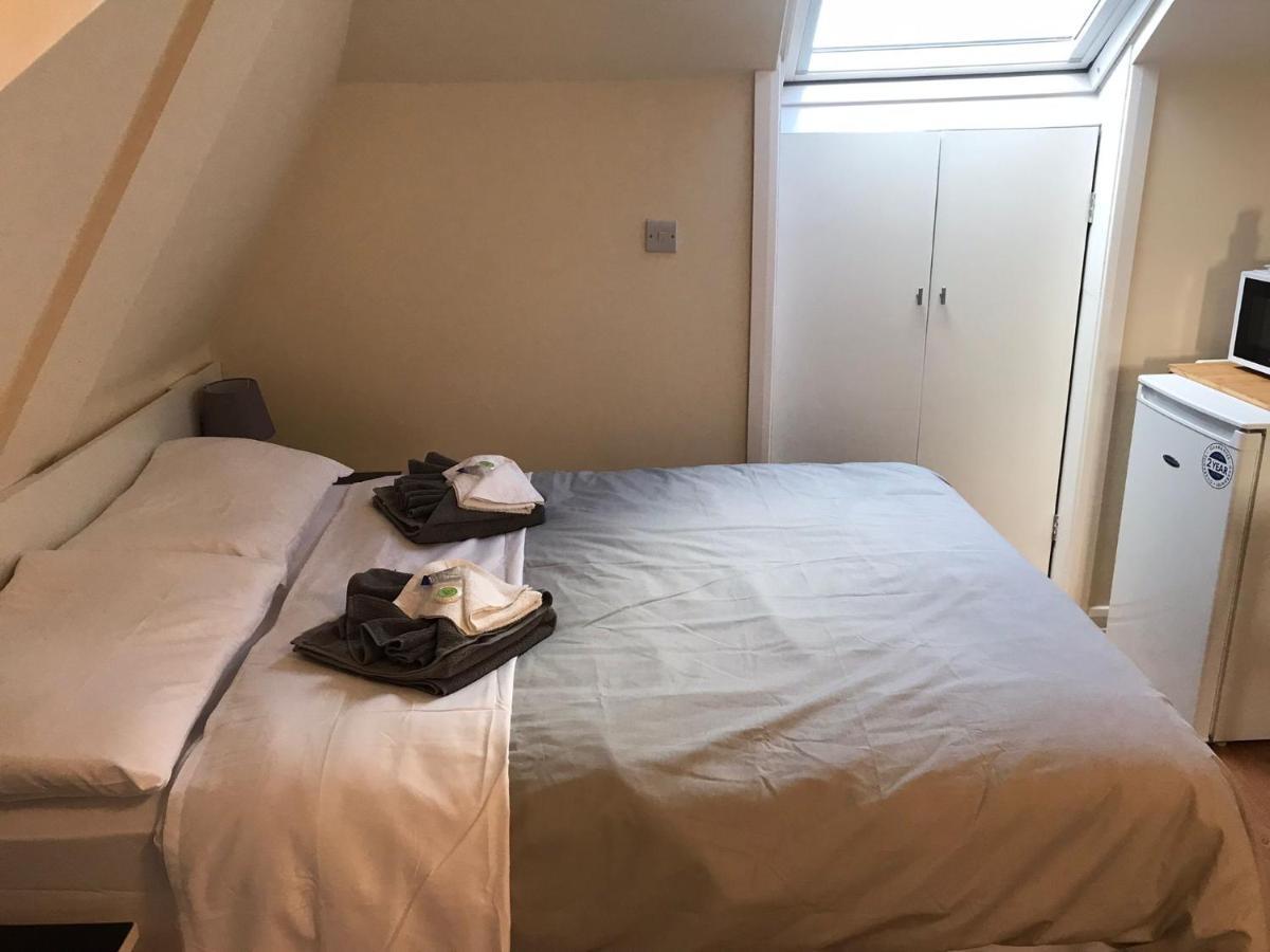 Willesden Lodge Guest House Londra Esterno foto
